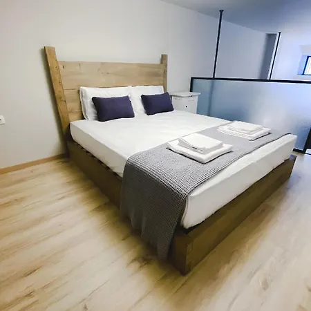 Апартаменты Sibl Lofts